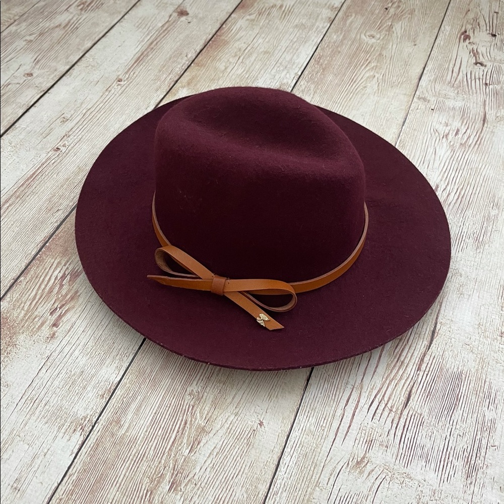 Victoria Secret Burgundy Felt Wool Fedora Hat